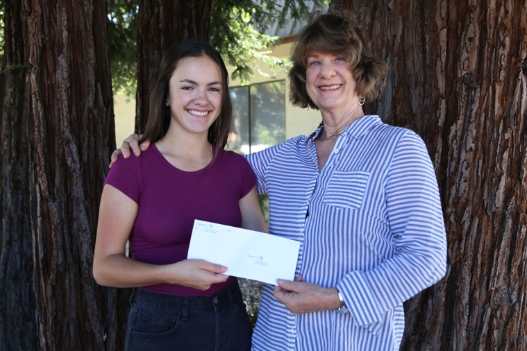 Adventist Health Ukiah Valley Governing Board Presents 2019 Scholarship