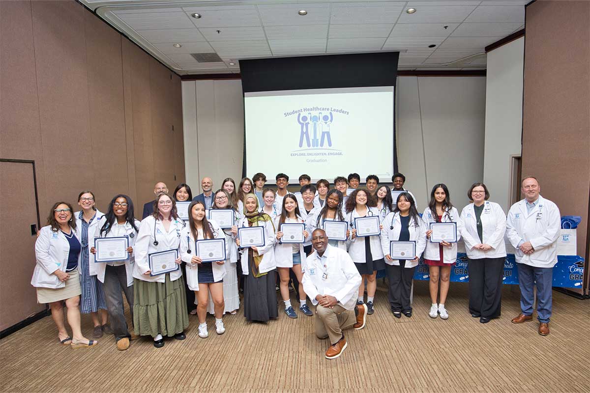 Free Healthcare Leaders Program Open to High School Students