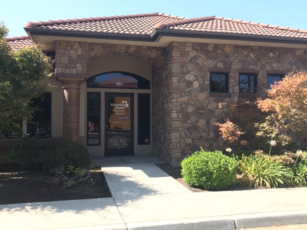 951 Merritt Exterior